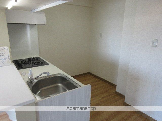 大通南8マンションの内装写真