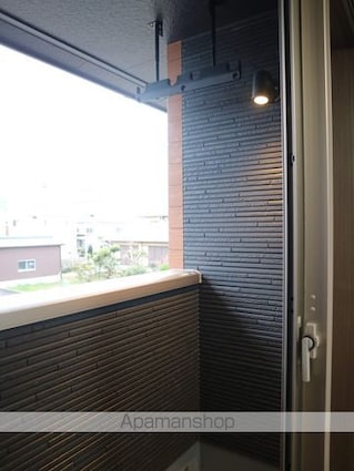 政枝町２丁目貸家Ｋ－Ｈ０７１[3LDK/85.28m2]のバルコニー