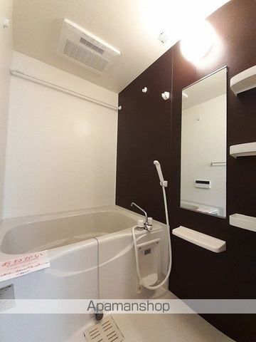 ベネディーレ IVの内装写真