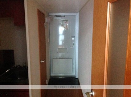 レオパレスピエーサ泉中央[1K/23.18m2]の玄関