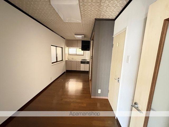岡村様貸家の内装写真
