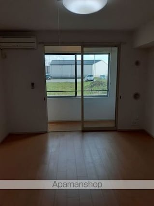 ビレッジ　ハイマウンテン　Ｅ[1R/36.28m2]のリビング・居間