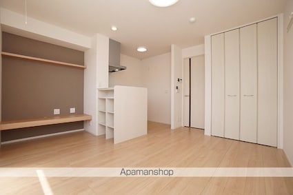 ドルフオーベン[1R/28.92m2]のリビング・居間