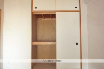 クレスト[2LDK/62.72m2]の収納