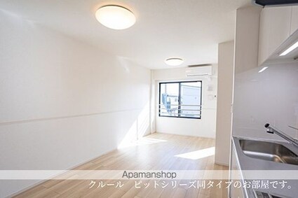 ベルデ[1LDK/48.92m2]のリビング・居間1