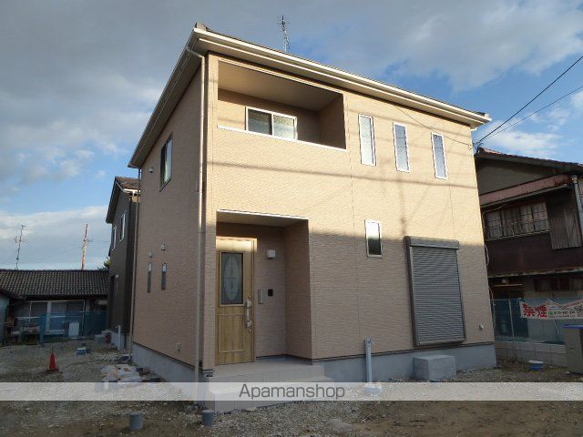 一宮市 2階建 築9年の外観写真