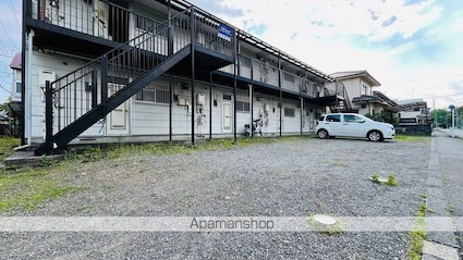 メゾンウッドベル[2DK/39.74m2]の駐車場