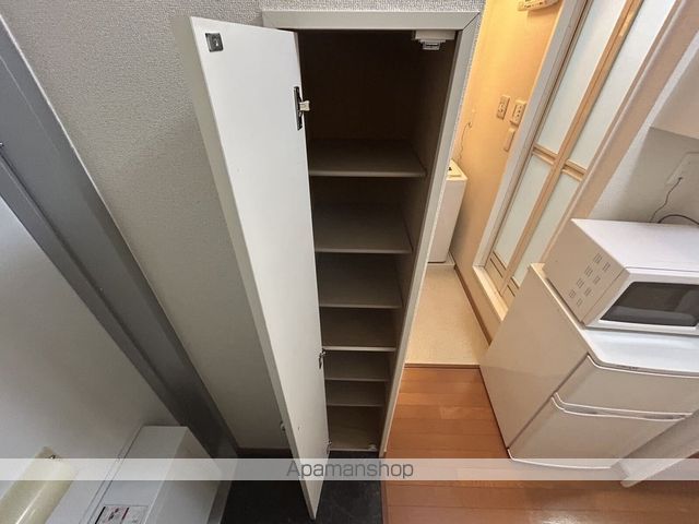 レオパレス松森台の内装写真