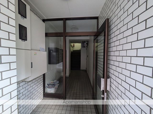 ピュアシティの玄関写真