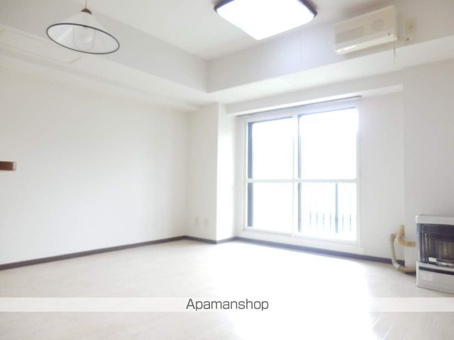 フォンテーヌ平岸の内装写真