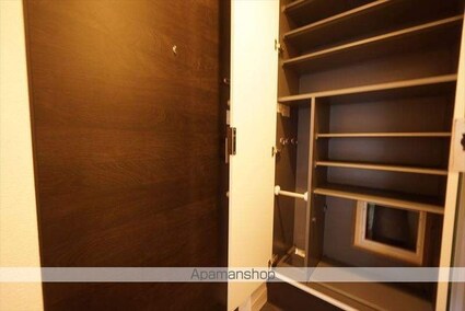 プレサンス広小路通　葵[1LDK/39.68m2]の玄関