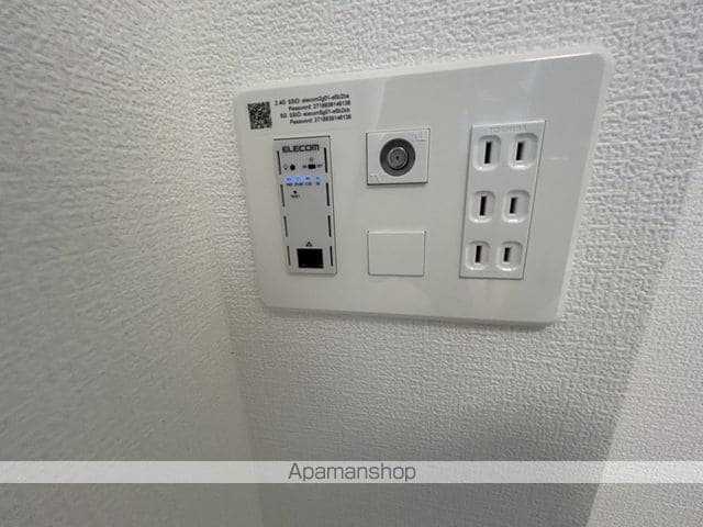 プレサンス江坂ベルフィーヌの内装写真