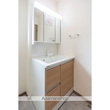 上北沢１丁目貸家２号棟[3LDK/86.94m2]の洗面所