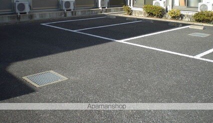 レオネクストラパン美園Ｂ[1LDK/46.94m2]の駐車場2