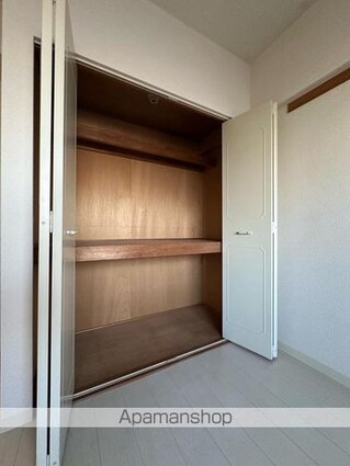 ダイアパレス丸の内６０８号[3LDK/61.05m2]の内装3