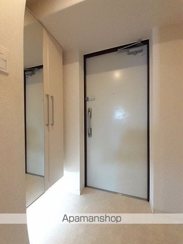 グランクリュ佐古 EASTの内装写真