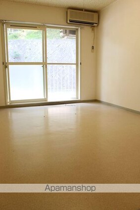 ウエストヒルズ桃谷[1K/21.37m2]のリビング・居間