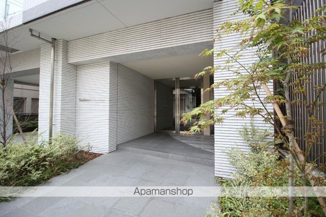 ウェルスコート錦糸町の玄関写真
