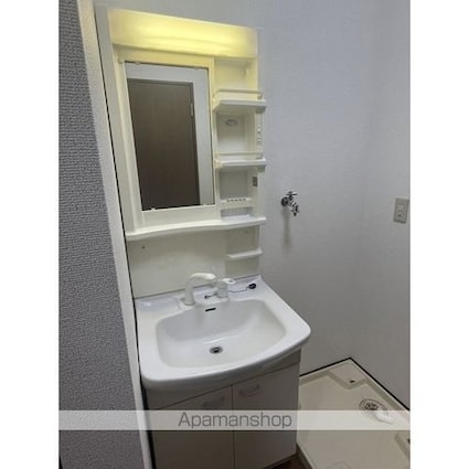 アンプルール　ブワ　ＳＵＭＩＩＫＥ[1K/24.7m2]の洗面所