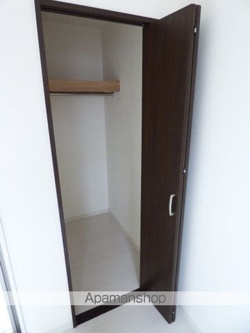 フレール ESAKA KOENの内装写真