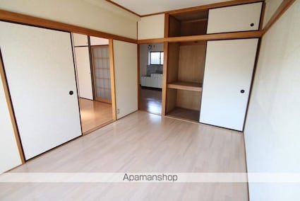 フラッツ藤[2DK/39.9m2]の収納