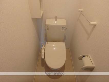 シャンドール[2LDK/58.21m2]のトイレ