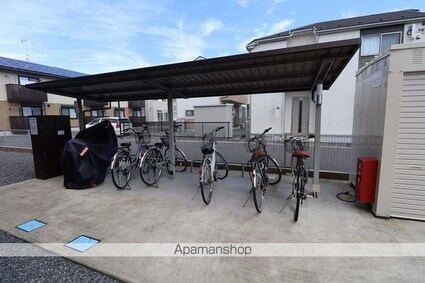 フォレスト　サイト[1R/26.93m2]のエントランス