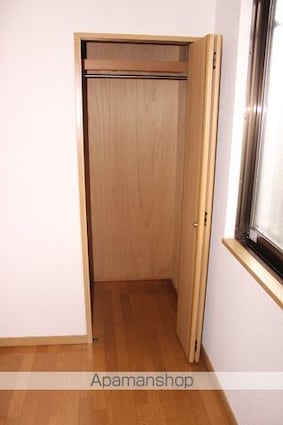 ＥＡＳＴ[2LDK/62.4m2]の収納