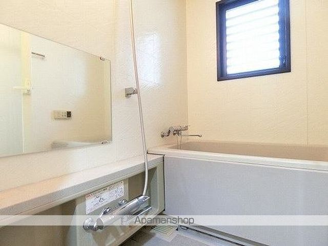 コンツェルトシティ榎町の内装写真