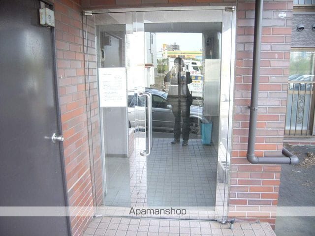 エリザベート新札幌の玄関写真