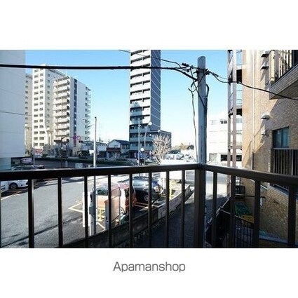 東京都多摩市一ノ宮３丁目[1R/9.7m2]のバルコニー