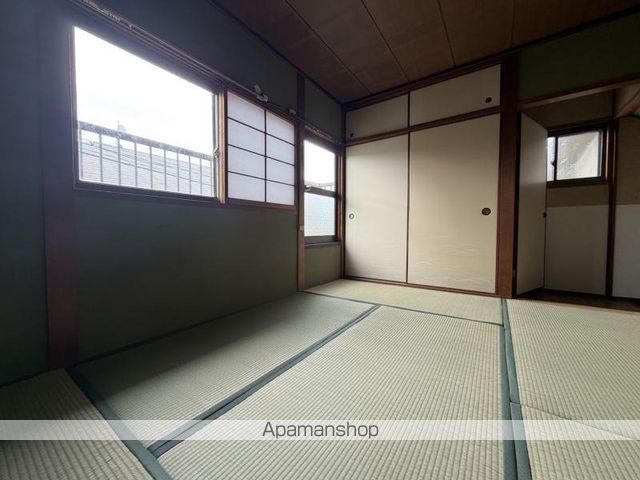 近鉄南大阪線 河内松原駅 徒歩11分 3階建 築47年の内装写真
