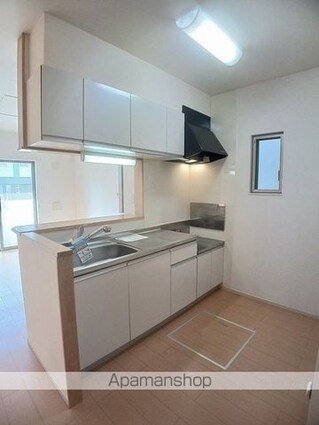 シュトラール　Ｂ[2LDK/56.47m2]のキッチン