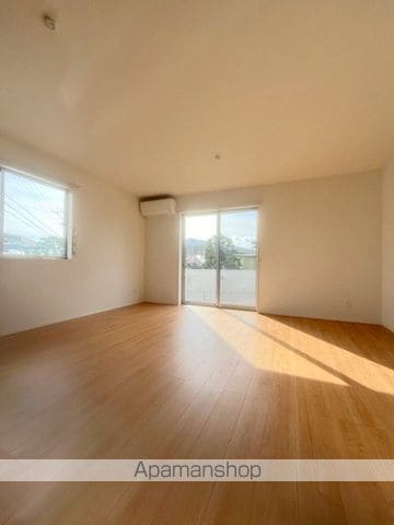 浜松市中央区 2階建 築4年の内装写真