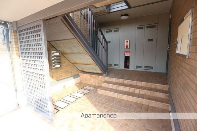 ユニ ステイ壱番館 Bの玄関写真