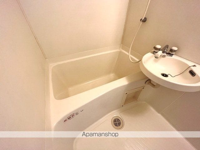 コスモシティーの内装写真