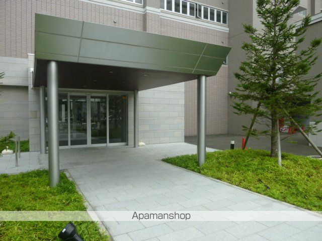 JP NOIE 円山表参道の玄関写真