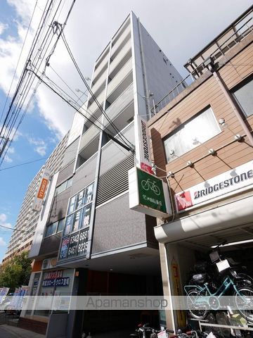 ロケットマンションの外観写真