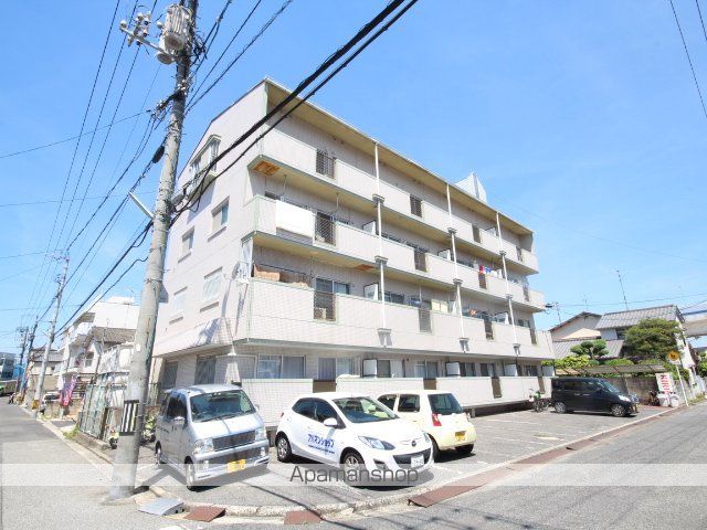 シャトル江波の外観写真
