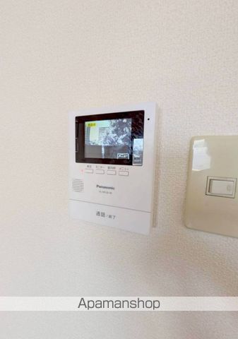 セルリア大橋の内装写真