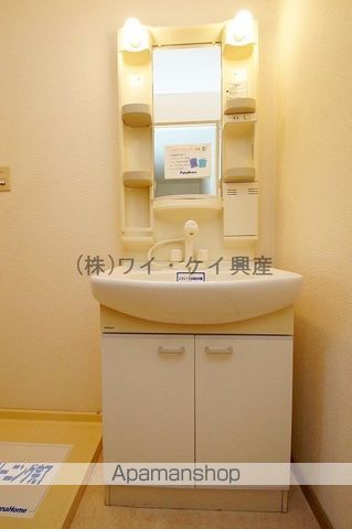 レイモンドサンヴィレッジA棟の内装写真