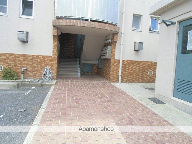 村田石コーポの外観写真