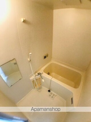 ボヌール幸澤Ｃ棟[2LDK/59.57m2]のバス