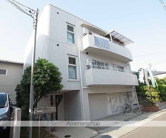 辻マンションの外観写真