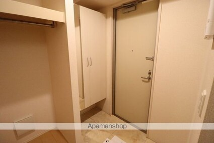 ヴェルデカーサ[1K/32.42m2]の玄関