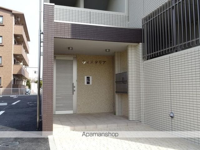 WISTARIAの玄関写真