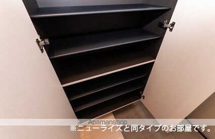 ベリッシマ　Ⅰ[1LDK/50.14m2]の収納2
