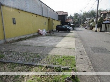 ＹＭ　ＦＬＡＴ[2LDK/89.1m2]の駐車場