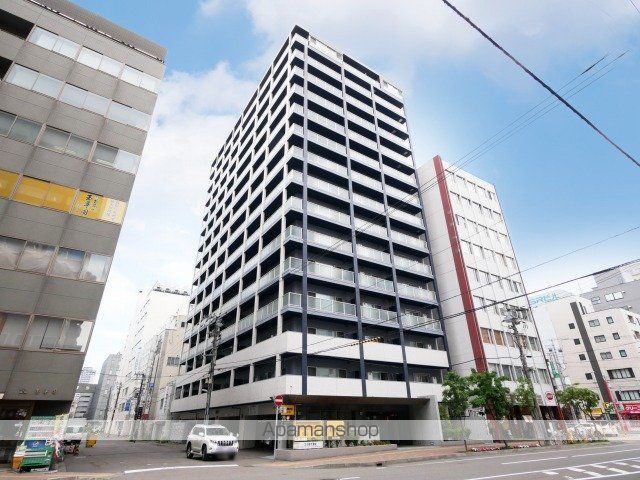 レジディア南1条の外観写真