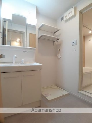和歌山県和歌山市府中[1LDK/50.49m2]の洗面所